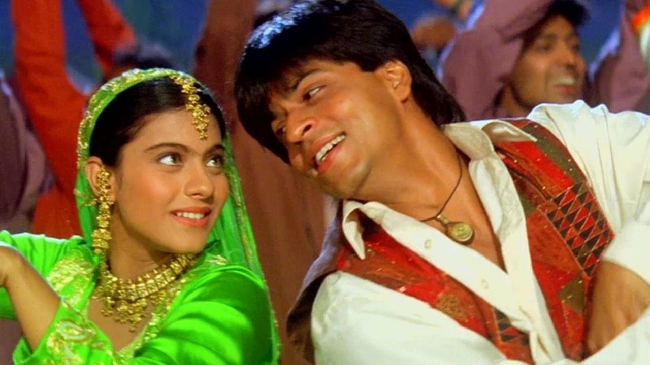 Shah Rukh Khan and Kajol celebrate 30 years of iconic DDLJ