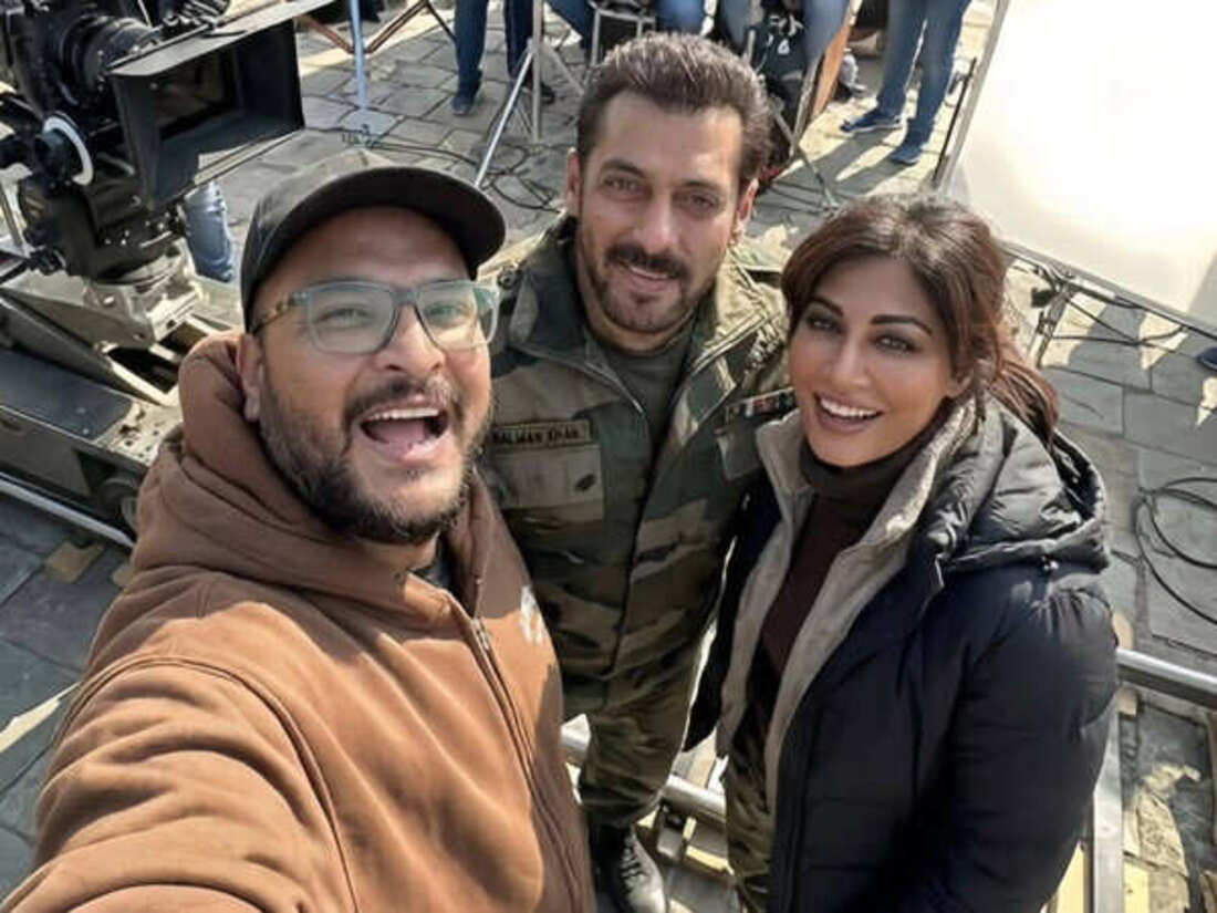 Salman Khan and Chitrangda Singh Spotted in Army Gear for Galwan Battle Film