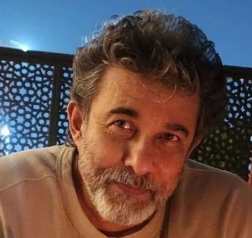Deepak Tijori Files FIR After Rs 2.5 Lakh Scam Loss