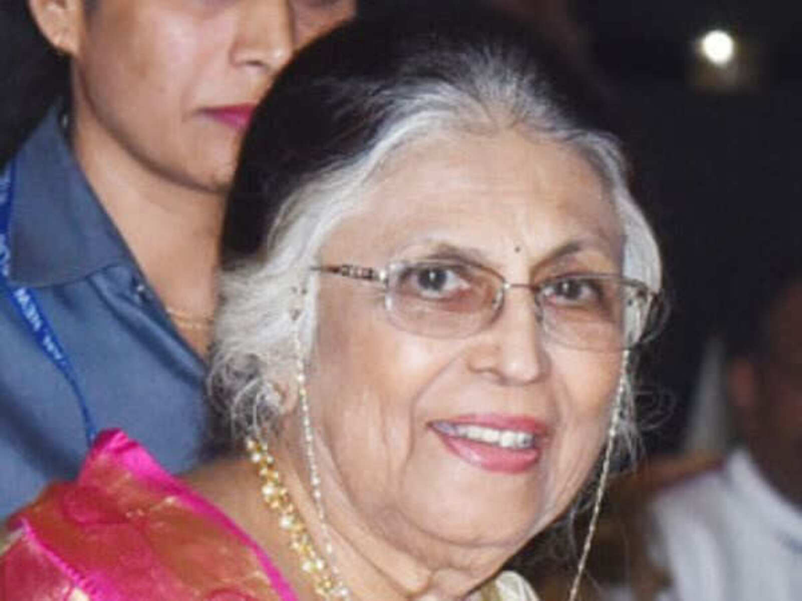Veteran Singer Suman Kalyanpur Dies at 89